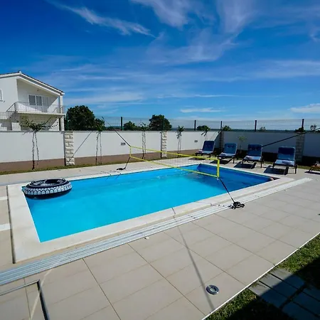 Vila Beki - Private Pool - Zadar County Radovin