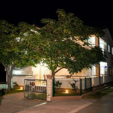 Villa Vila Beki - Private Pool - Zadar County *